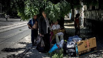 FT: число беженцев с востока Украины растет, доверие к Киеву тает