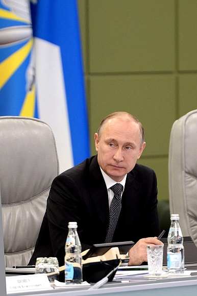 Посещение Национального центра управления обороной России