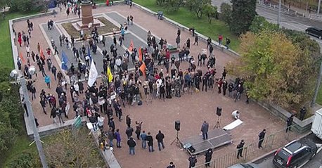 Митинг оппозиции за ИГИЛ поразил Москву