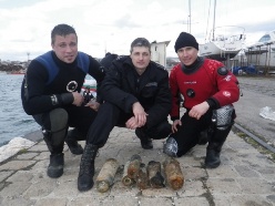 Возле морского вокзала Варны нашли 8 снарядов