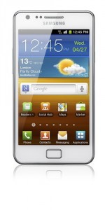 Samsung Galaxy S II оделся в белое