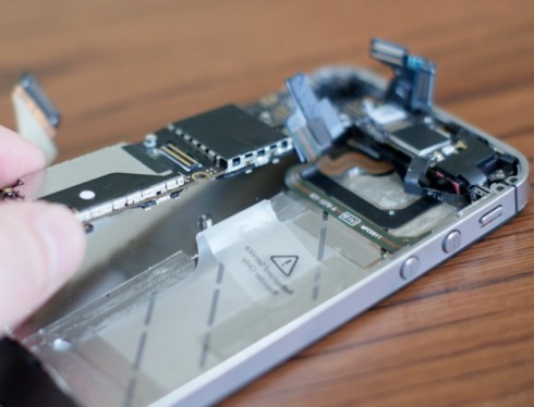 Apple не будет использовать процессоры Samsung