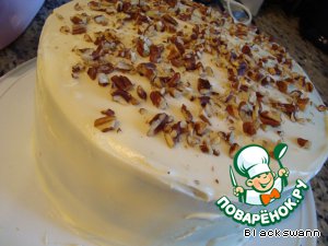 Hummingbird cake