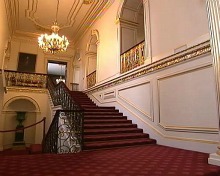 Залы королевского дворца будут сдаваться за 30 000 фунтов в сутки