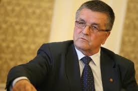 Парламент избрал Алиосмана Имамова на пост заместителя председателя Народного собрания